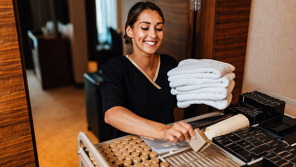 housekeeper controls Hotel wagon